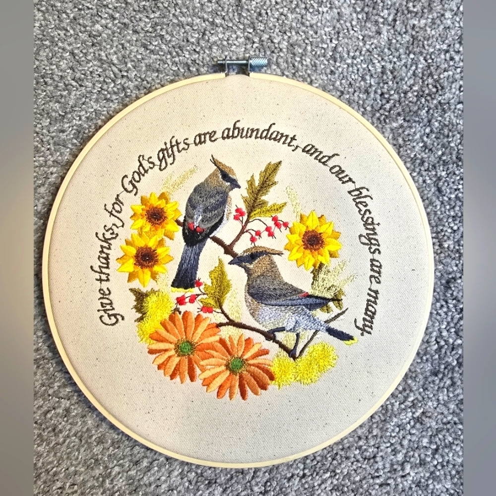Handmade Beautiful Embroidered Art Birds Home Decor Home Accent